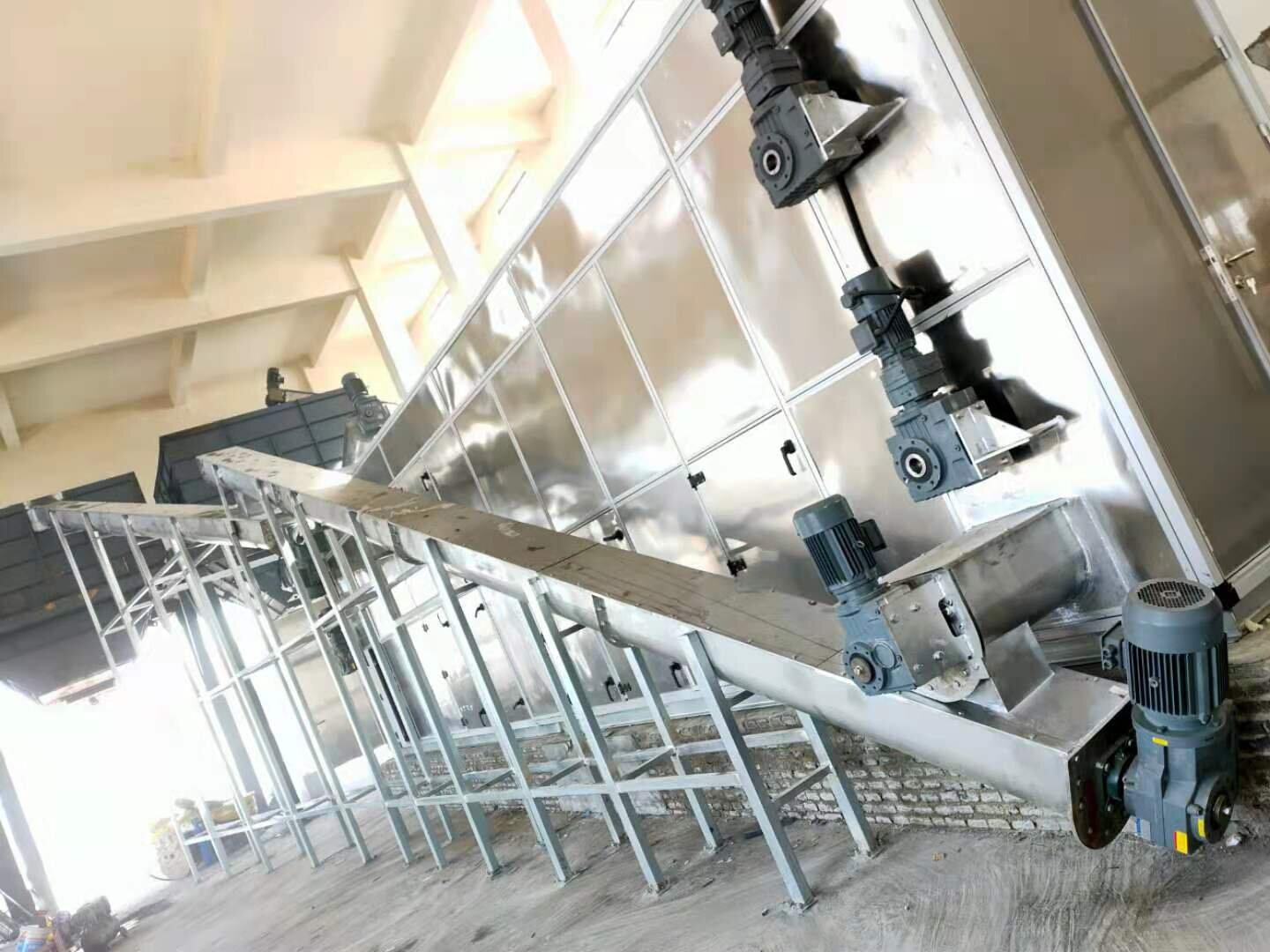 污泥11.jpg 污泥11.jpg