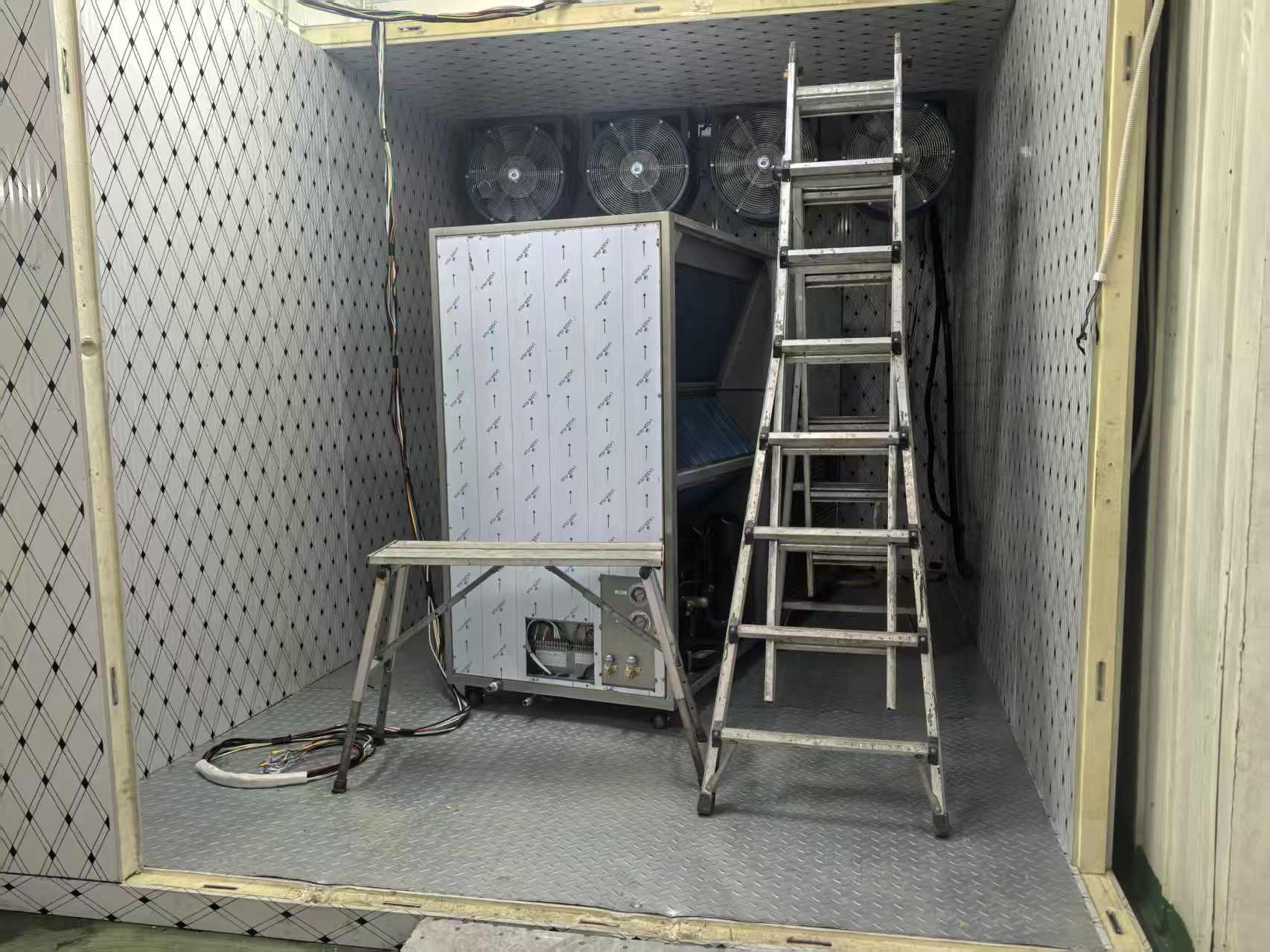 韓國：海產品烘干項目進行中